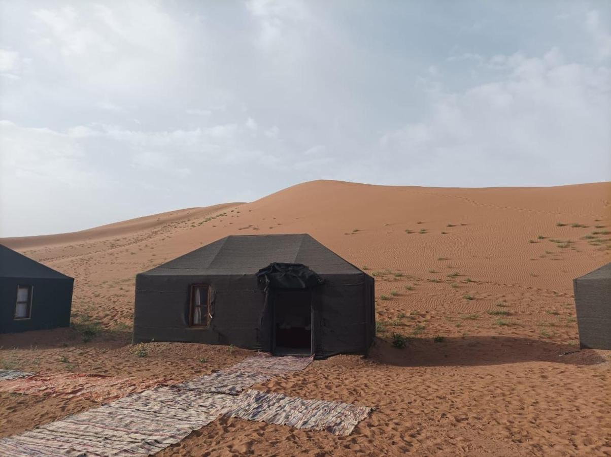 Erg Chigaga Desert Luxury Camp M'Hamid Exterior foto